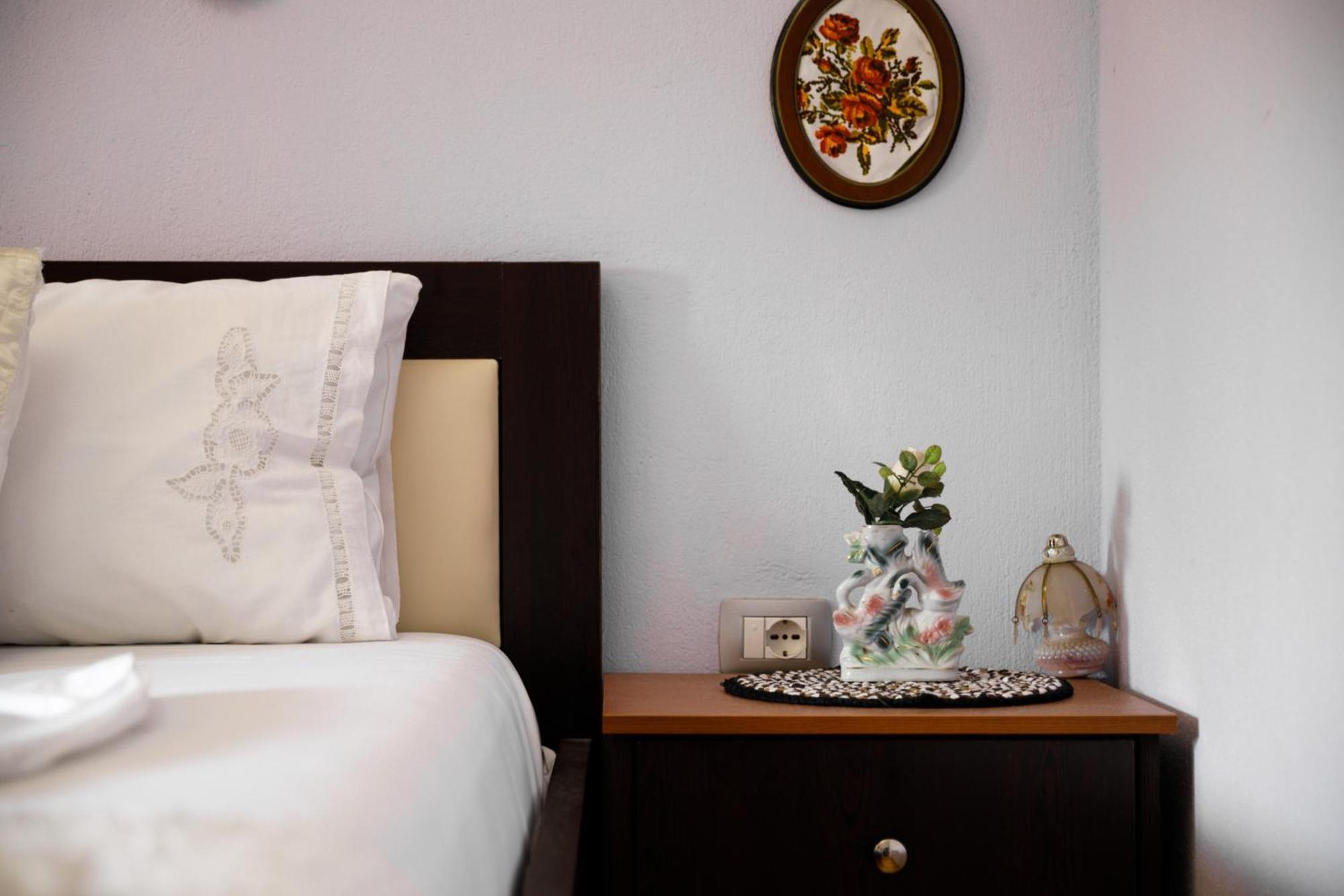 Leka Guesthouse Αργυρόκαστρο Εξωτερικό φωτογραφία
