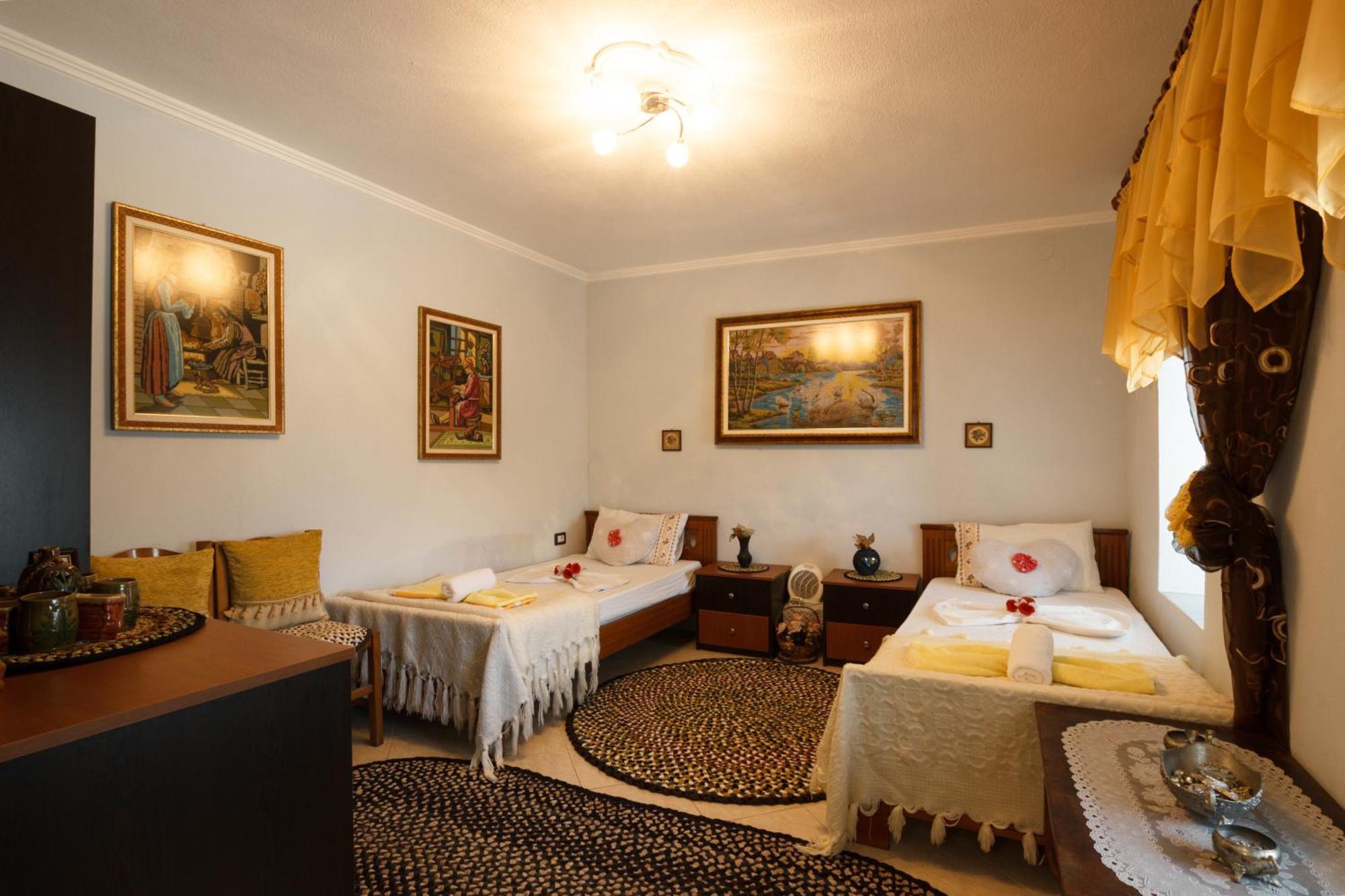 Leka Guesthouse Αργυρόκαστρο Εξωτερικό φωτογραφία