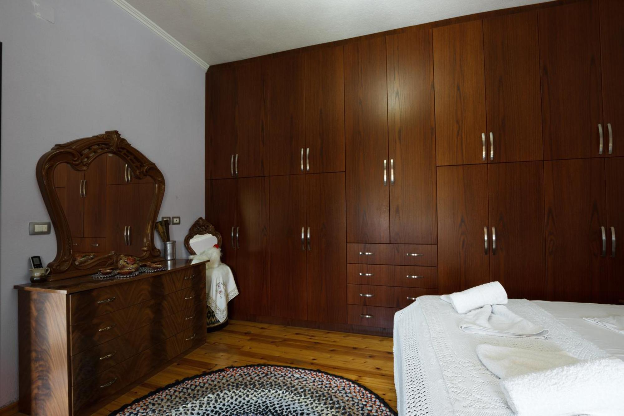Leka Guesthouse Αργυρόκαστρο Εξωτερικό φωτογραφία